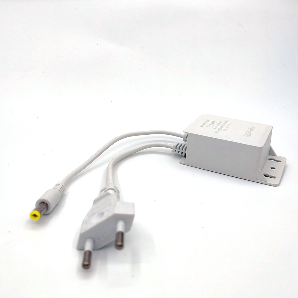 Белый, переменный ток 100-240  – обзор и цена Outdoor Power Plug