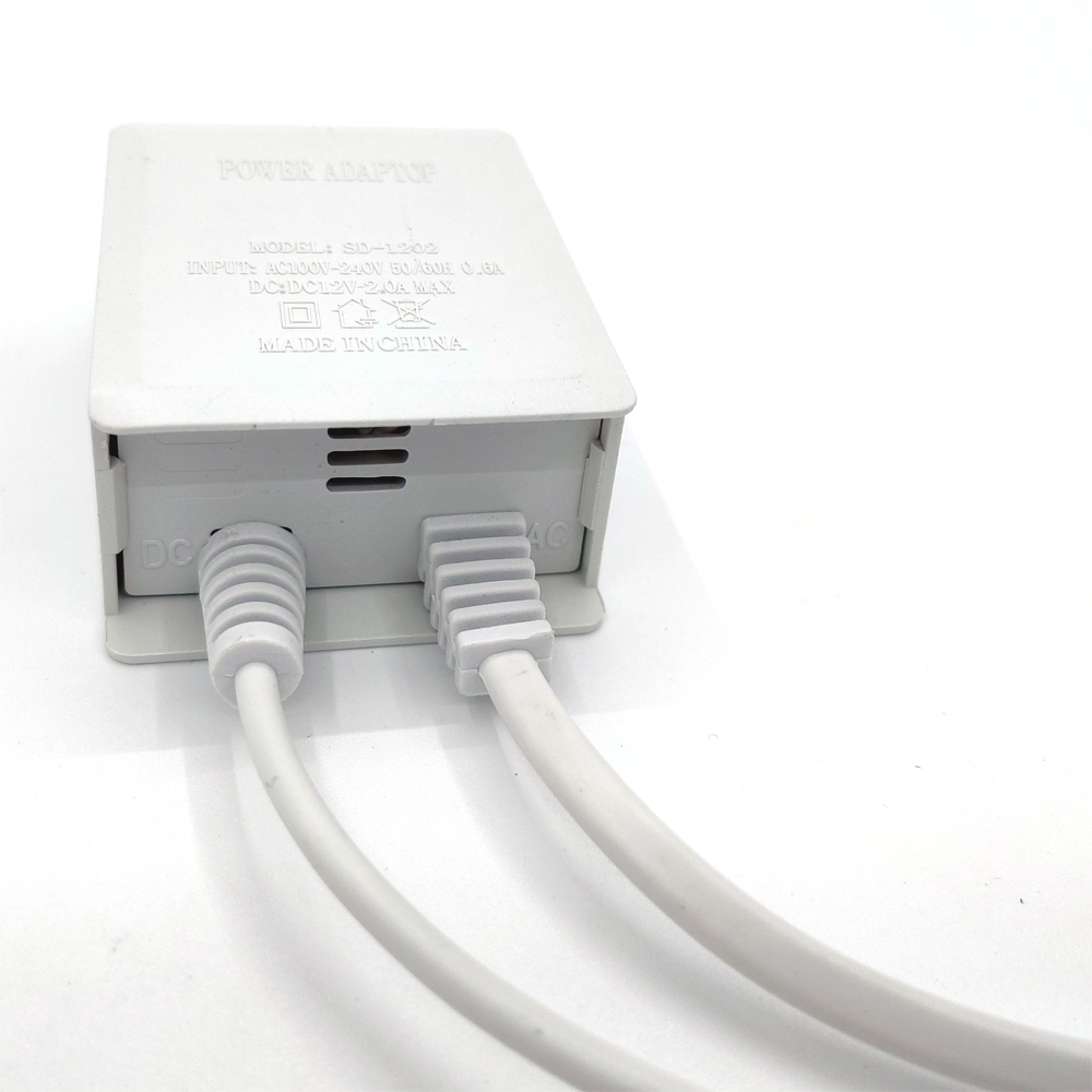 Белый, переменный ток 100-240  – обзор и цена Outdoor Power Plug